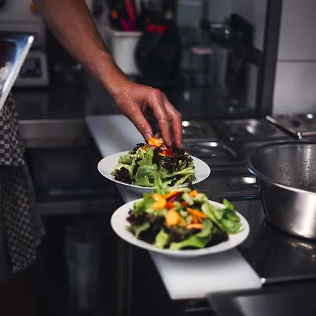 Almgasthaus Knoepflesbrunnen Fuenfbettzimmer Daire